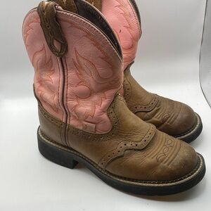 Stylish Pink and Brown Heeled Boots Justin Gypsy size 6.5